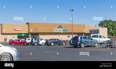 Albertsons taos - Albertsons is a nice place to work because it follows procedures which benefit the employee. Service Operations Manager (Former Employee) - Taos, NM - October 20, 2012. It was nice working for Albertsons because of the customers. 